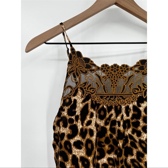 NWT Maurices Animal Print Camisole Lace Tank Top in Cheetah Print Size Medium - Picture 6 of 9